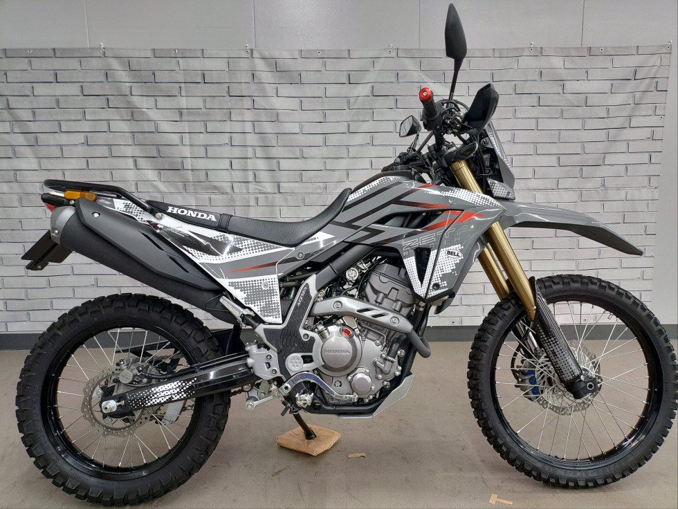 ホンダＣＲＦ２５０Ｌ　ＺＥＴＡ　ＲＡＣＩＮＧ　横